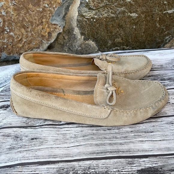 100% Authentic PRADA Slip-On Moccasins | Camel | Size 38 (US Size 7/7.5) - Picture 4 of 7